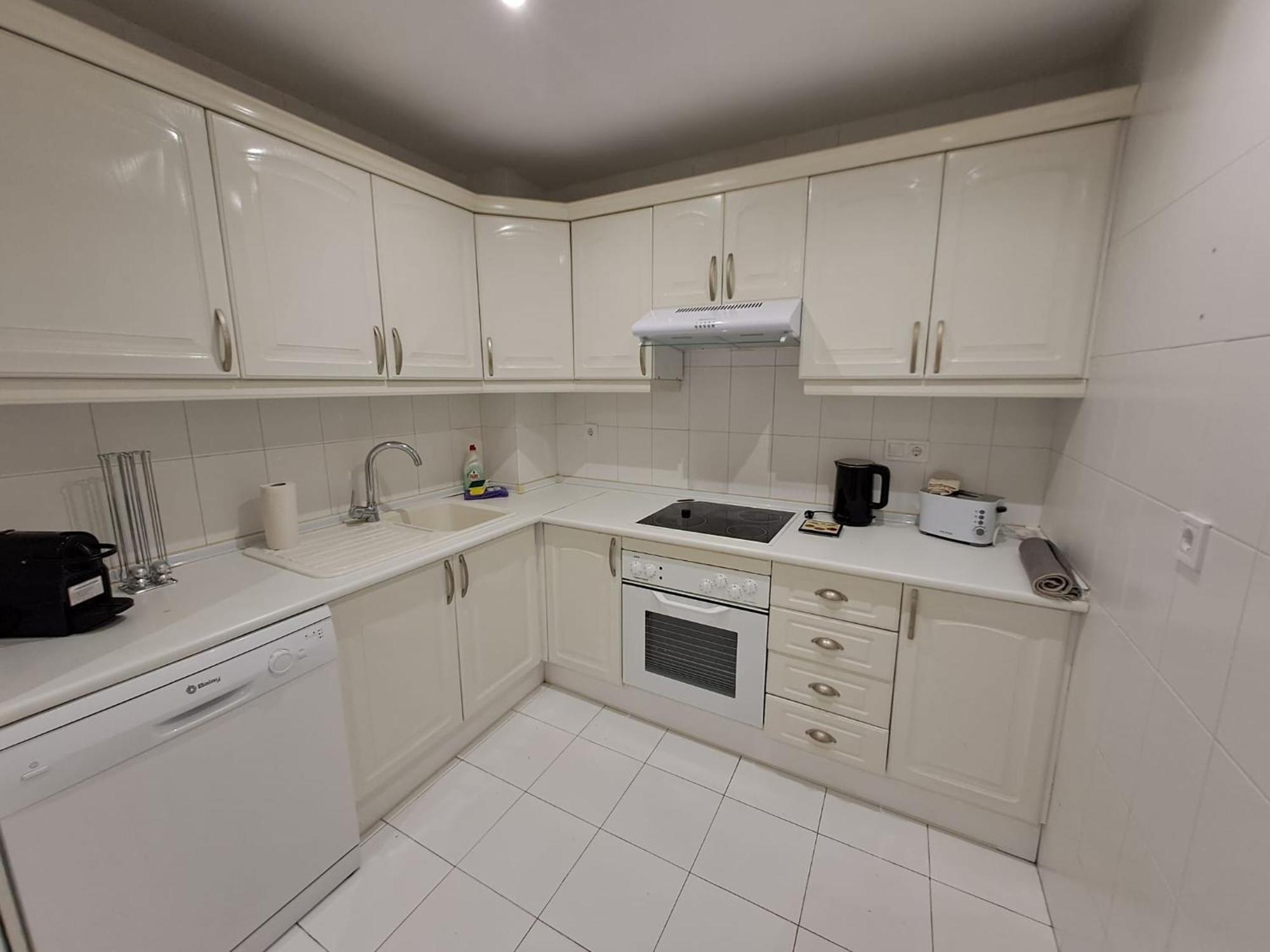 Luminous Apartment In Playas Del Duque , Puerto Banus By Holidays & Home 마르베야 외부 사진